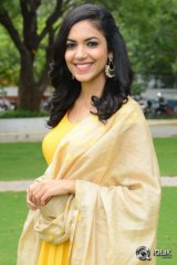 Ritu Varma At Pelli Chupulu Movie Abhinandhana Sabha